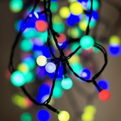 GYÖNGY FÉNYFÜZÉR ZÖLD KÁBELLEL - MULTIkül- és beltér Égők száma 180 DB