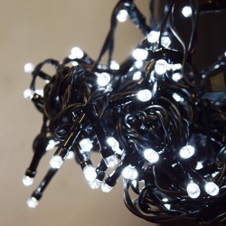 LED HIDEG FEHÉR FÉNYFÜGGÖNY FEKETE KÁBELLEL ÉGŐK SZÁMA 198 DB